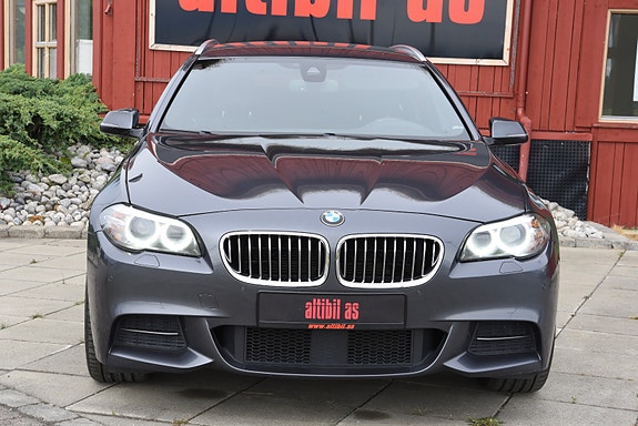 BMW 520d 3 of 30