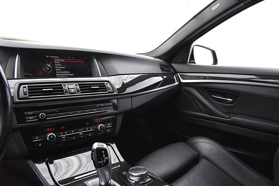 BMW 520d 27 of 30