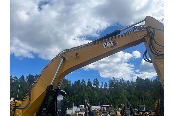 Cat 330-07C 15 of 30