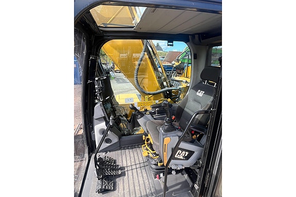 Cat 330-07C 7 of 30