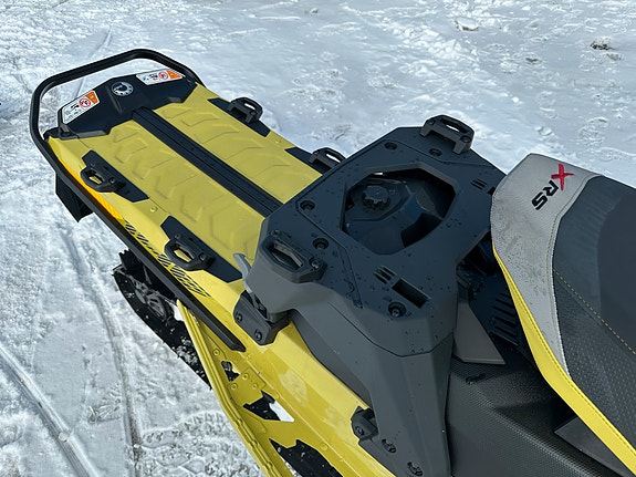 Ski-doo Backcountry X-RS 850 E-TEC Turbo R HUB 9 of 24