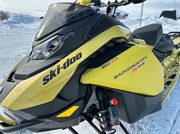 Ski-doo Backcountry X-RS 850 E-TEC Turbo R HUB 17 of 24