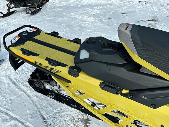 Ski-doo Backcountry X-RS 850 E-TEC Turbo R HUB 10 of 24