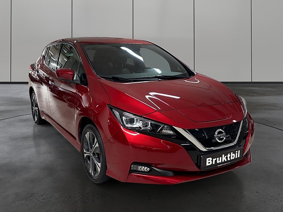 Nissan Leaf 7 of 28