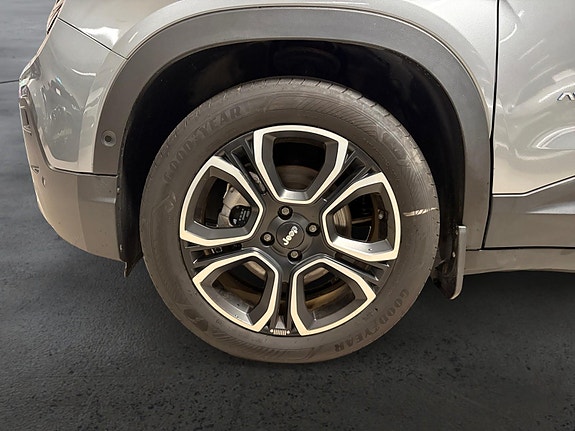 Jeep Avenger 9 of 29