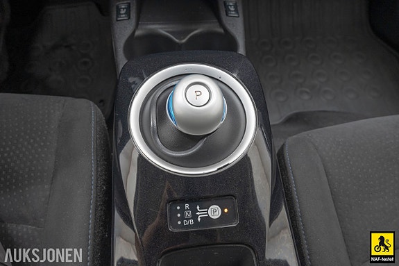 Nissan Leaf 17 of 30