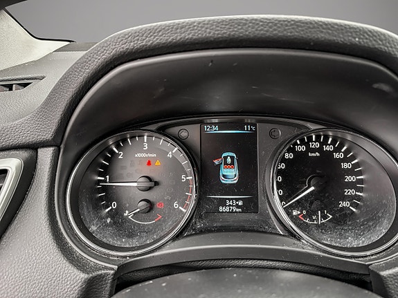 Nissan Qashqai 10 of 17