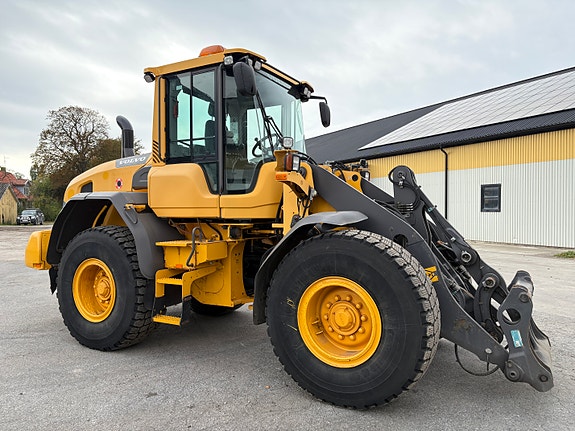 Volvo L60G-endast 8600 tim 3 of 7