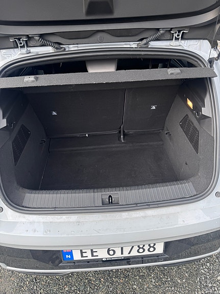 Renault Megane E-Tech 12 of 21