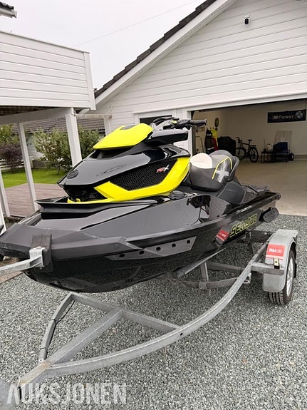 2012 SeaDoo Rxt 260 Rs Vannscooter med registrert Tiki henger 20 of 20