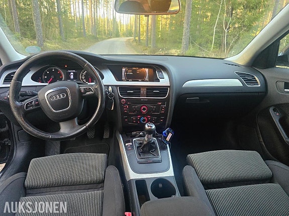 Audi A4 14 of 16