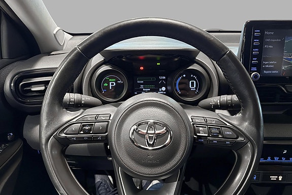 Toyota Yaris 11 of 19