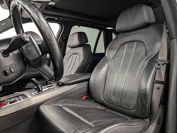 BMW X5 21 of 30