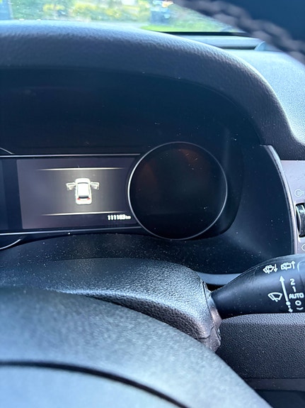 Kia e-Niro 8 of 29