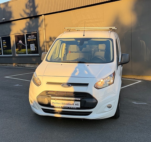 Ford Transit Connect 4 of 27
