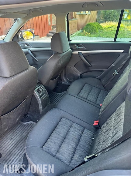 Skoda Octavia 11 of 13