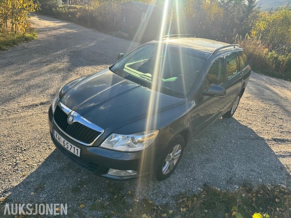 Skoda Octavia 9 of 13