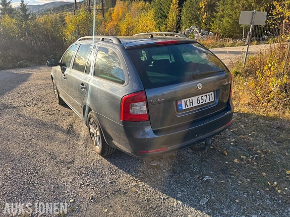 Skoda Octavia 5 of 13