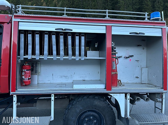 Mercedes-Benz Unimog 1300 L | Braco/Ziegler brannbil | 800L vanntank | KUN 26127 KM 26 of 30