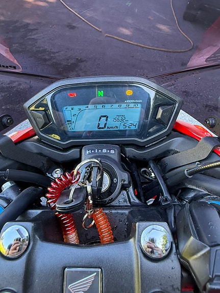 Honda CB 500F 3 of 8