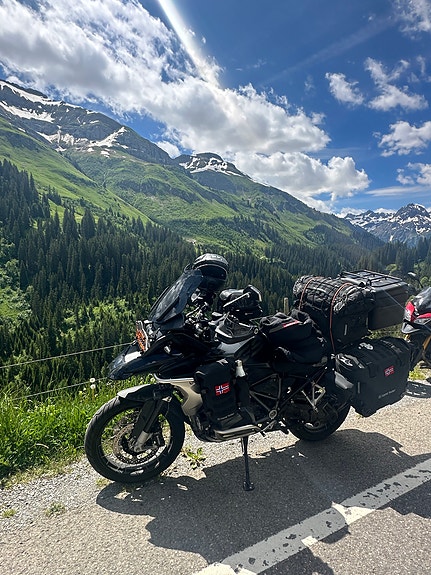 BMW R 1250 GS 6 of 19