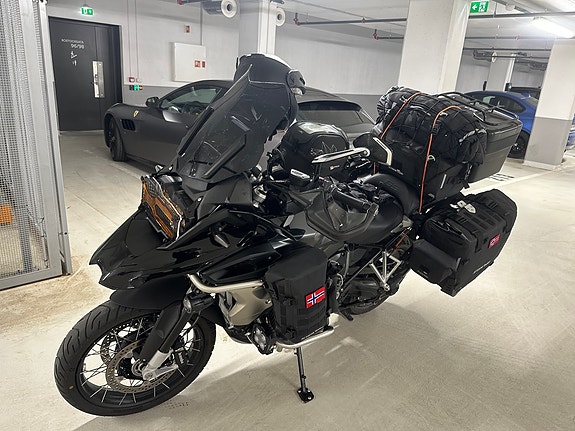 BMW R 1250 GS 5 of 19