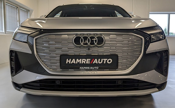 Audi Q4 e-tron 8 of 30