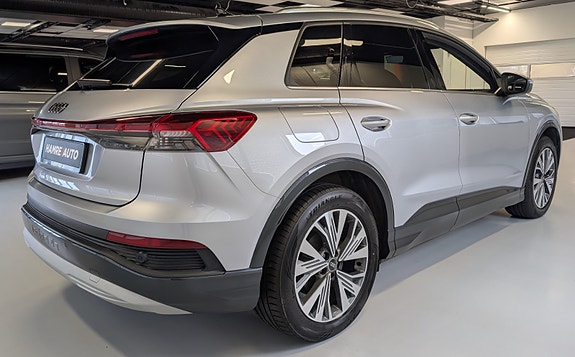 Audi Q4 e-tron 12 of 30