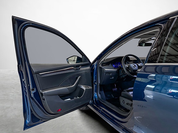 Skoda Octavia 9 of 29