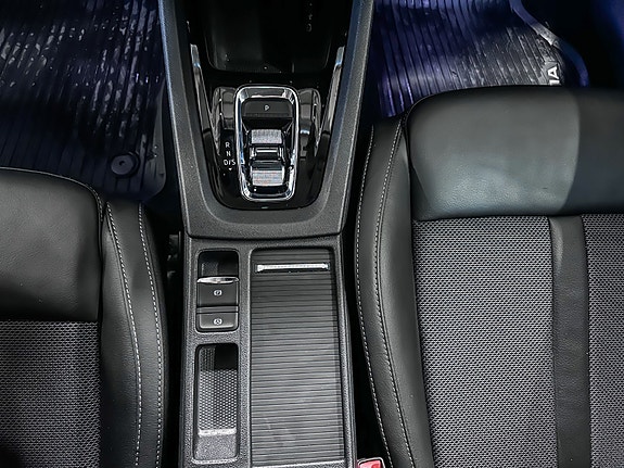 Skoda Octavia 15 of 29