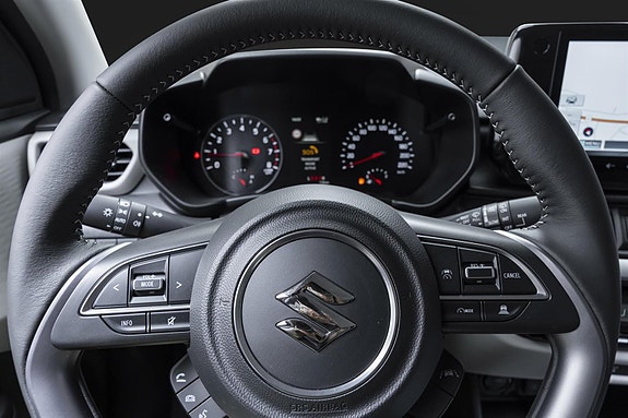 Suzuki Swift 16 of 25