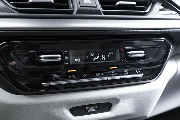 Suzuki Swift 15 of 25