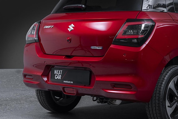 Suzuki Swift 8 of 25