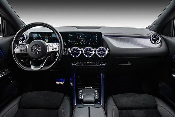 Mercedes-Benz EQA350 19 of 29