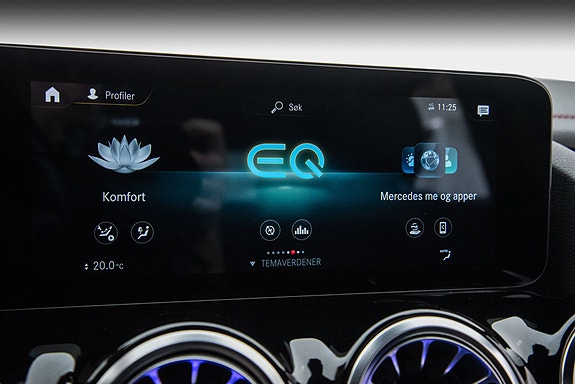 Mercedes-Benz EQA350 26 of 29