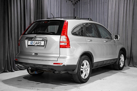 Honda CR-V 2 of 27