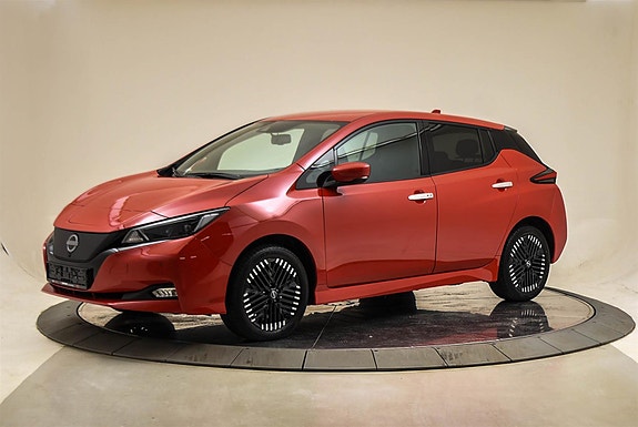 Nissan Leaf 9 of 27