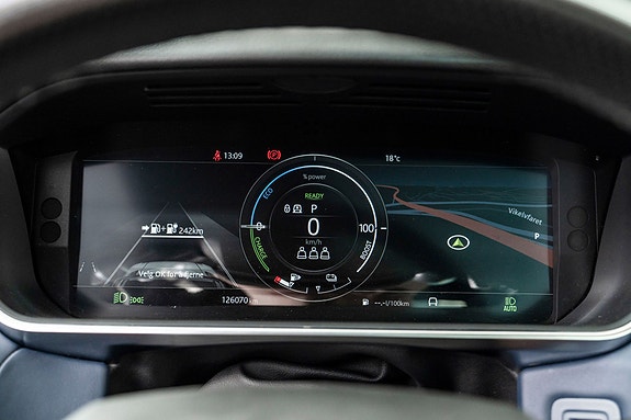 Land Rover Range Rover Sport 12 of 30