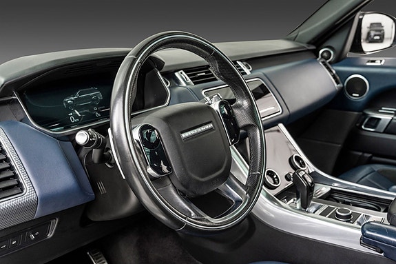 Land Rover Range Rover Sport 20 of 30