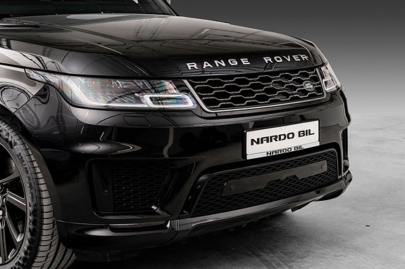 Land Rover Range Rover Sport 2 of 30