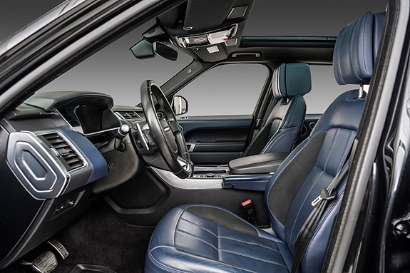 Land Rover Range Rover Sport 10 of 30
