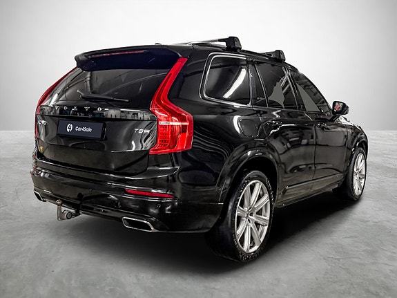 Volvo XC90 5 of 23