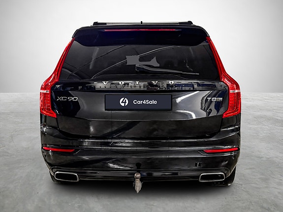 Volvo XC90 4 of 23