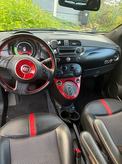 Fiat 500e 8 of 10
