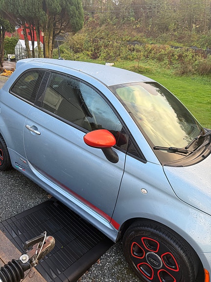Fiat 500e 3 of 10