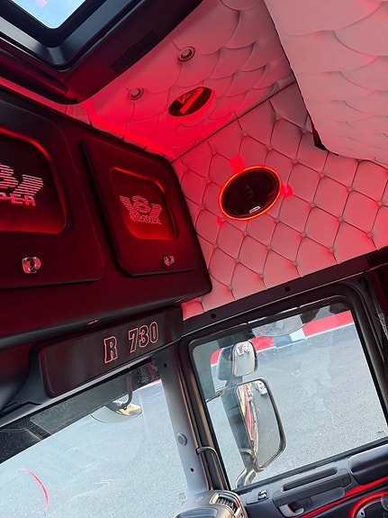 Scania R 730 Tungtrekker 15 of 15