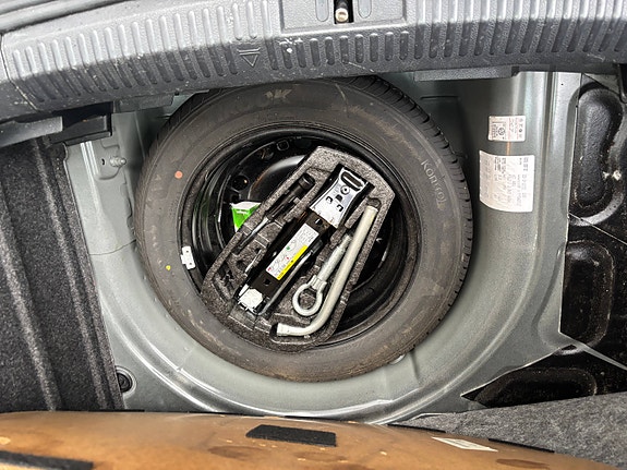 Volkswagen Polo 18 of 25