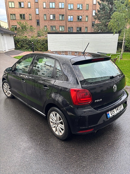 Volkswagen Polo 12 of 25