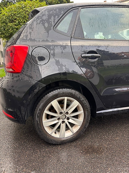 Volkswagen Polo 10 of 25