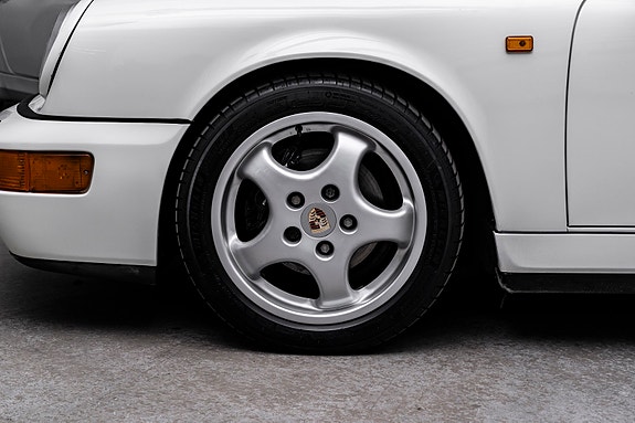 Porsche 911 9 of 30